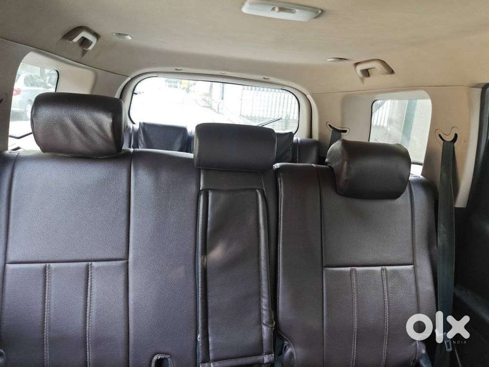 Mahindra Xuv300 W8 Diesel, 2013, Diesel