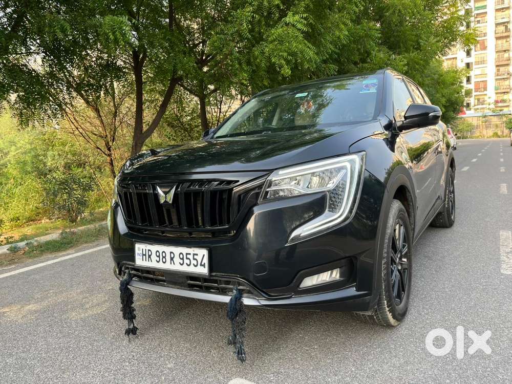 Mahindra Xuv700 2.0 Ax 7 Petrol Mt Str, 2022, Petrol