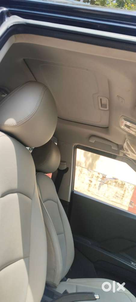 Mahindra Xuv300 W6, 2023, Petrol