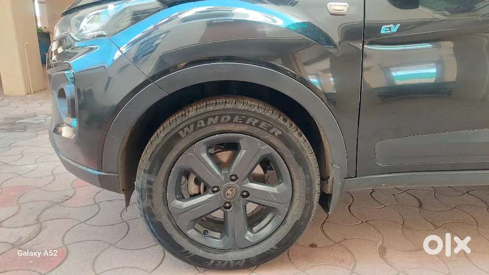 Tata Nexon Ev Dark Edition Xz Plus Dec-2021