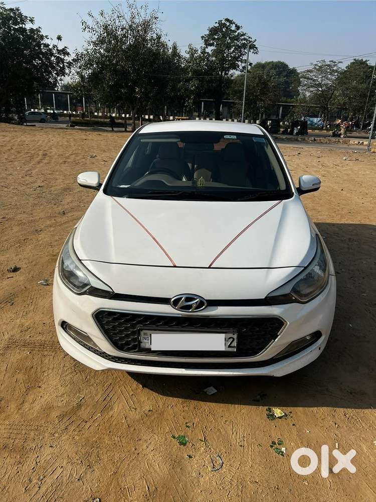 Hyundai I20 2015 Cng & Hybrids Well Maintained