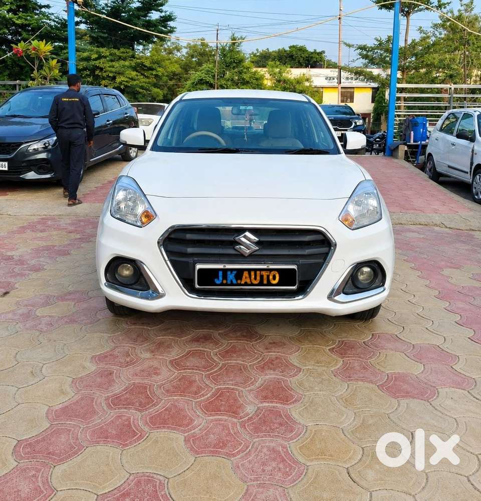 Maruti Suzuki Dzire 1.2 Vxi, 2022, Petrol