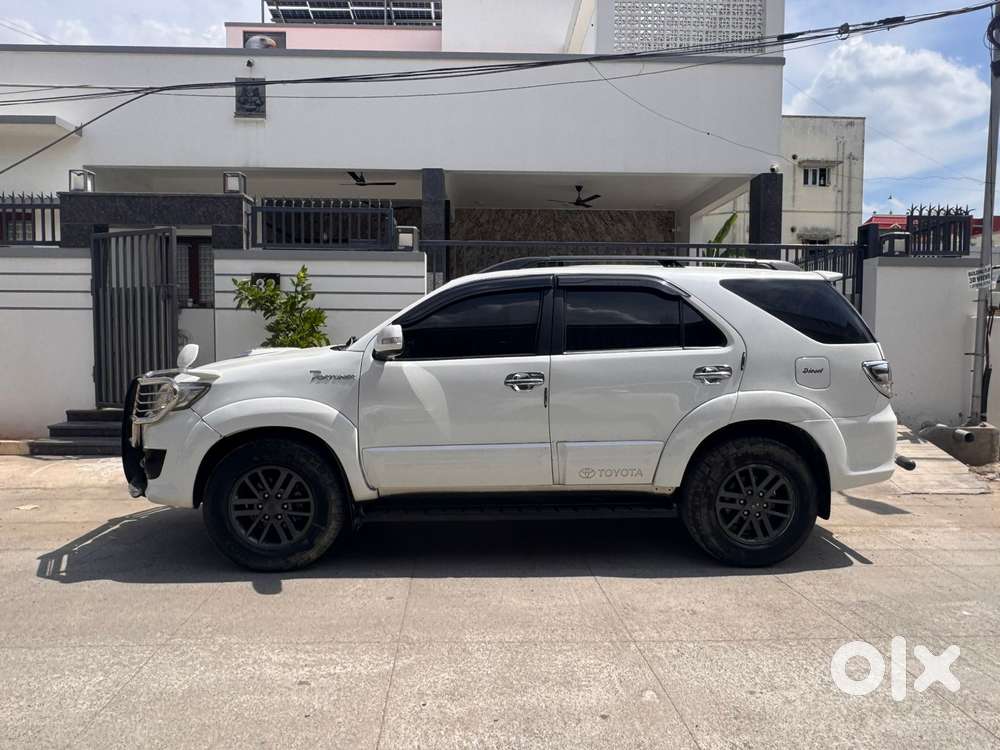Toyota Fortuner 3.0 4x2 Mt, 2013, Diesel