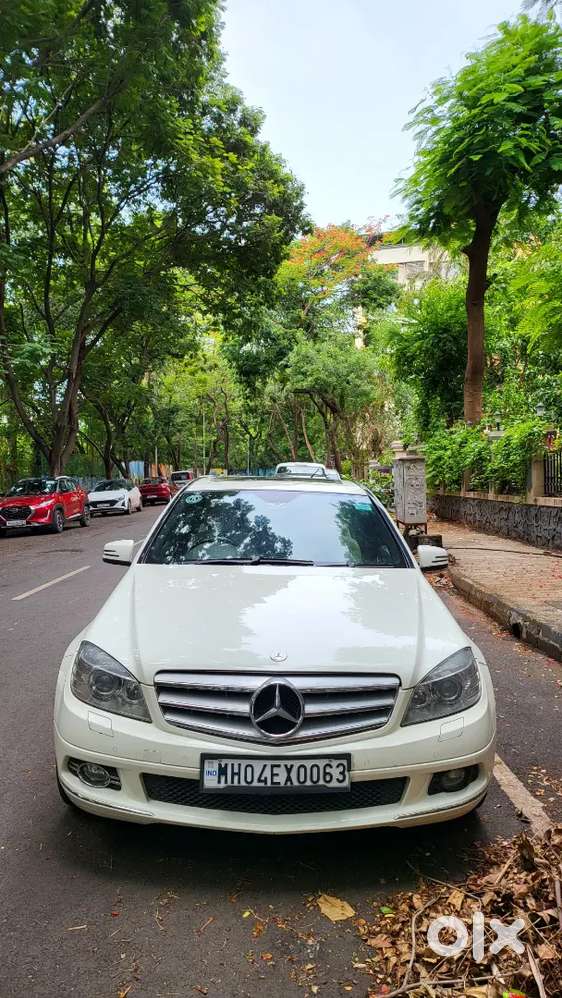 Mercedes-benz C-class 2011 Petrol Well Maintained