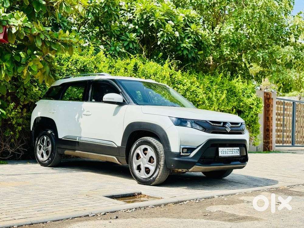 Maruti Suzuki Brezza 1.5 Vxi Smart Hybrid, 2023, Petrol
