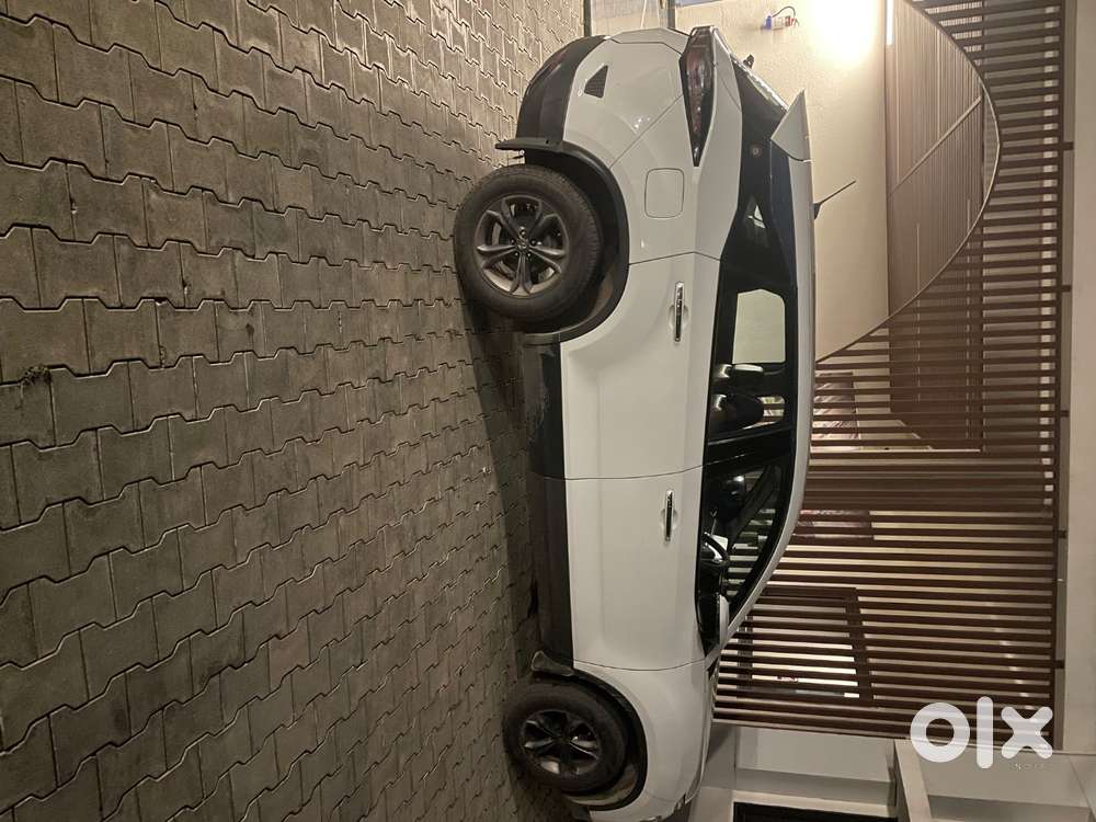 New Types, Only One Hand Driven