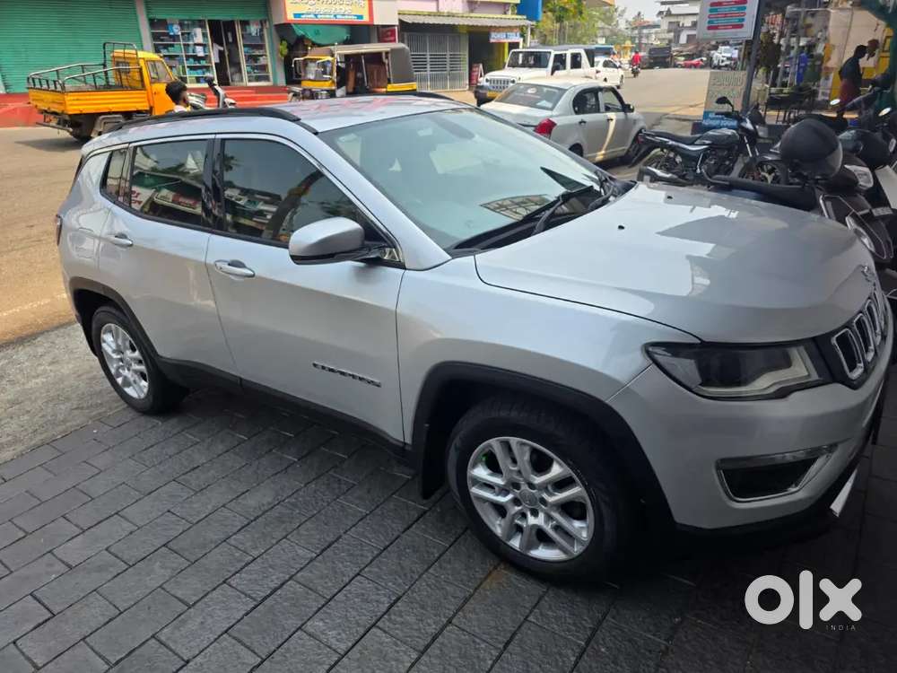 Jeep Compass 2017 Diesel 130000 Km Driven