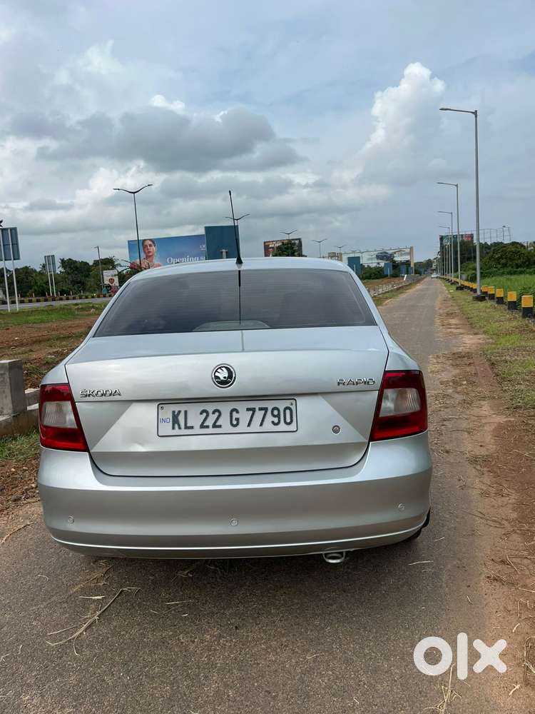 Skoda Rapid 1.5 Elegance Tdi At Black Package, 2015, Diesel