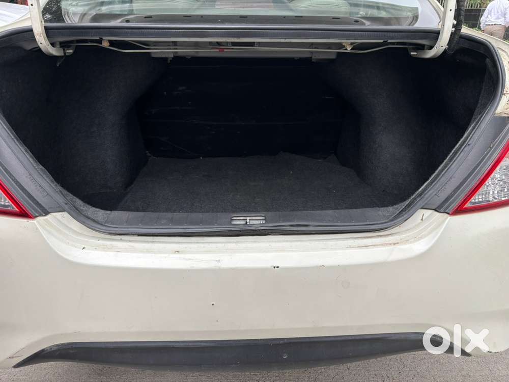2018 Nissan Sunny Petrol Automatic Cvt Leather Seats