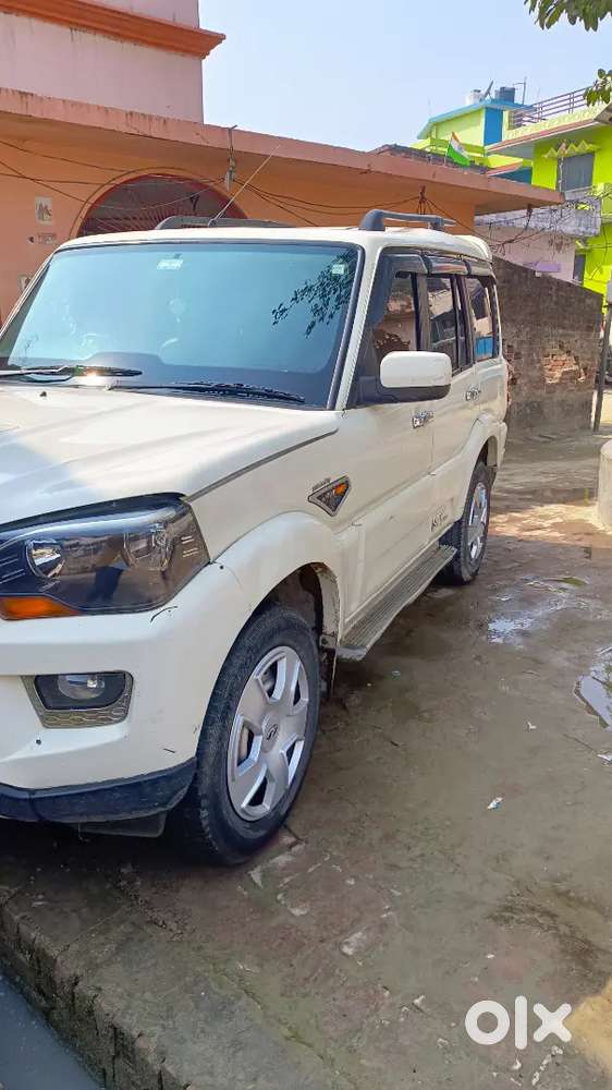 Mahindra Scorpio Classic 2015