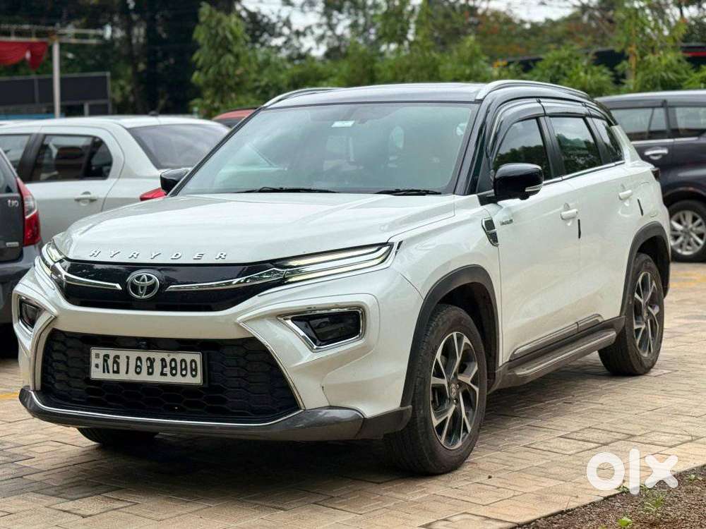 Toyota Urban Cruiser Hyryder 1.5 V Hybrid, 2024, Petrol