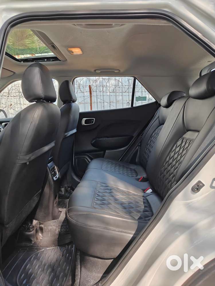 Hyundai Venue Sx+ At, 2021, Petrol