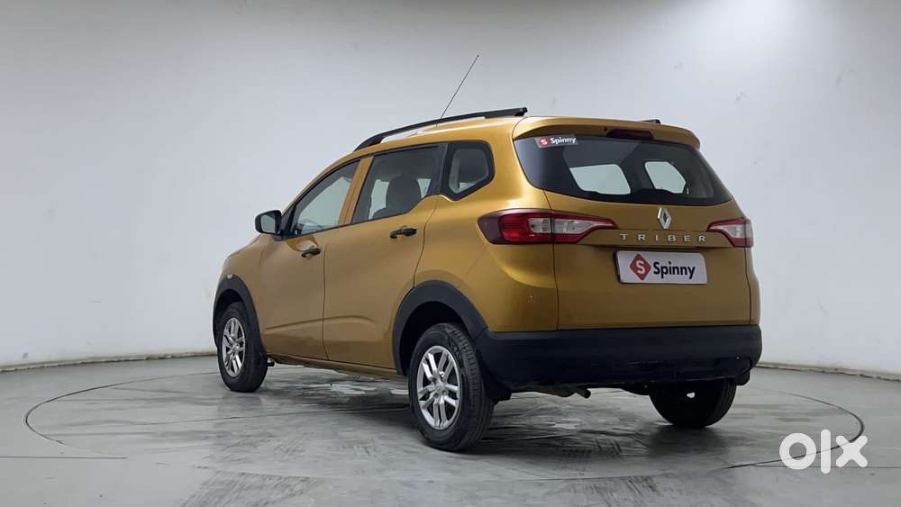 Renault Triber Rxl, 2022, Petrol