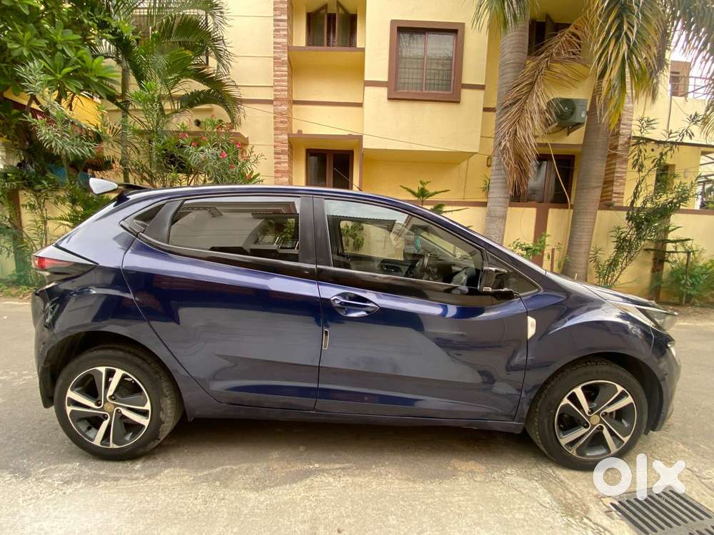 Tata Altroz 1.2 Xz Plus Rtn Dct, 2022, Petrol