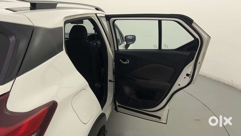 Nissan Kicks 1.3 Xv Premium Cvt Petrol, 2022, Petrol