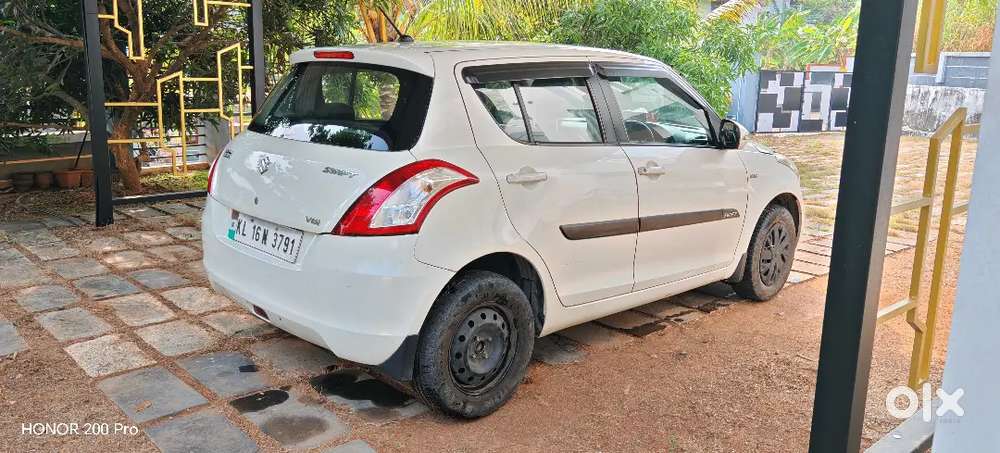 Swift 2015 Diesel Well Maintained