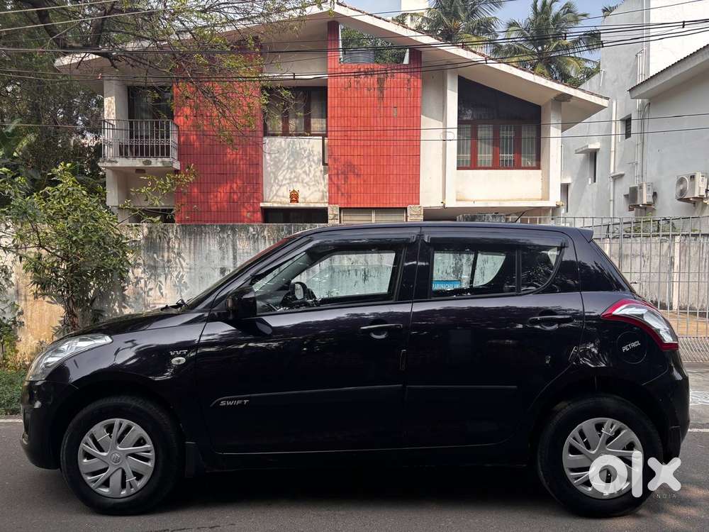 Maruti Suzuki Swift Dzire Vxi 1.2, 2017, Petrol