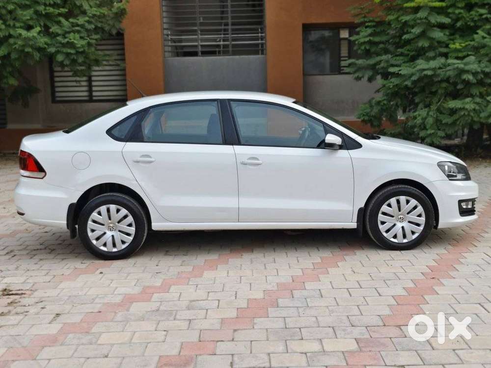 Volkswagen Vento 1.6 Comfortline, 2019, Petrol