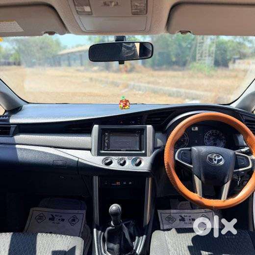 Toyota Innova Crysta 2.4 G Mt 8s, 2017, Diesel