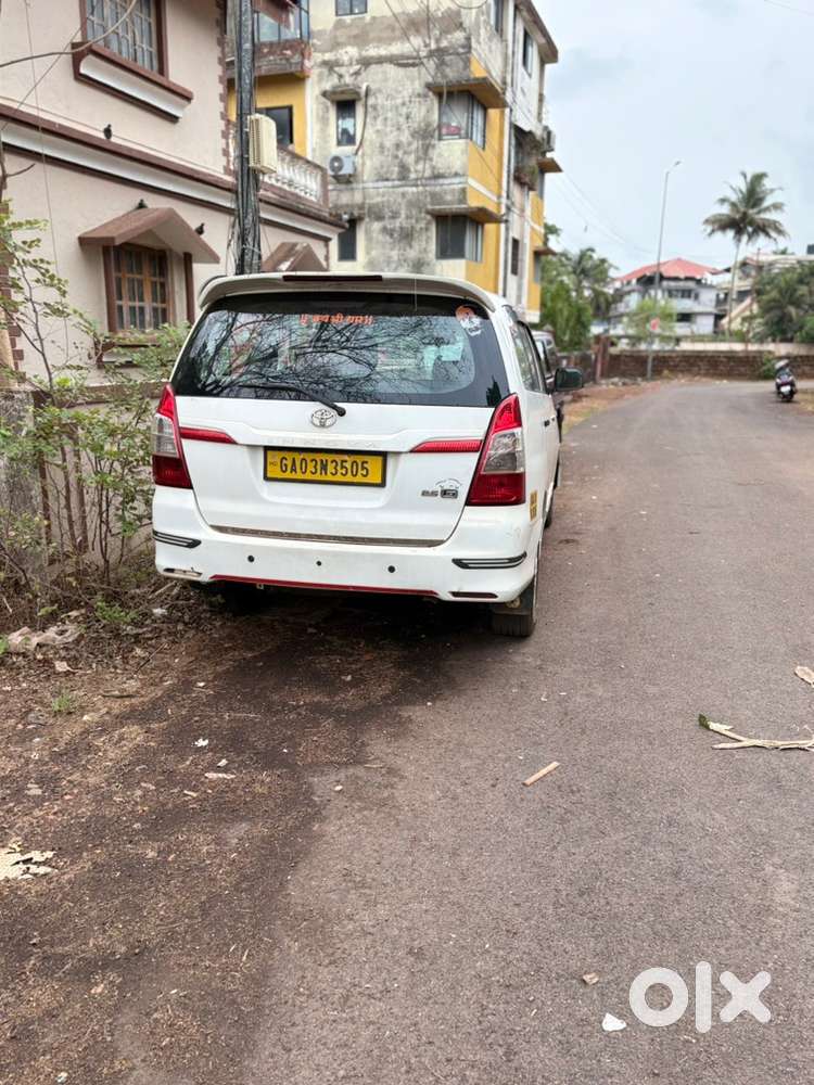 Toyota Innova Diesel 2014