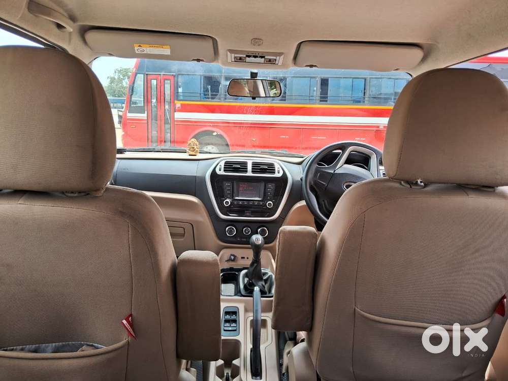 Mahindra Tuv 300 Mhawk100 T8, 2015, Diesel