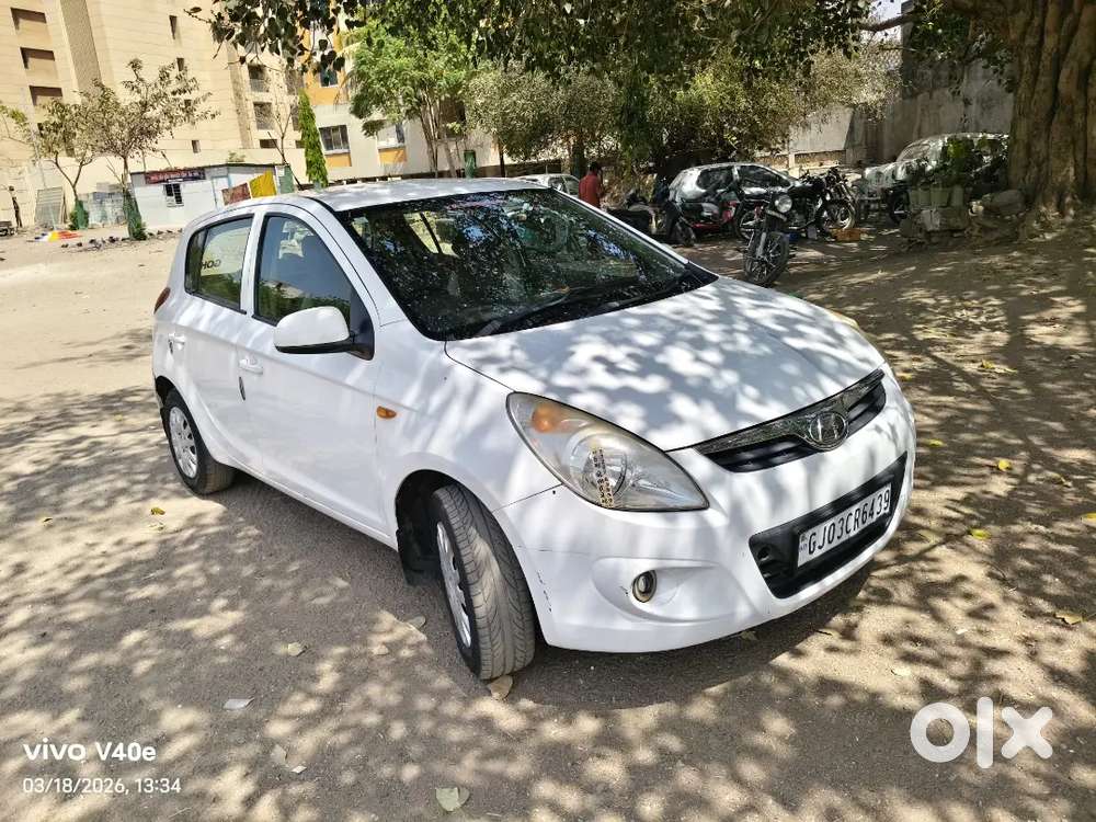 Hyundai New I20 2010 Cng & Hybrids 90000 Km Driven