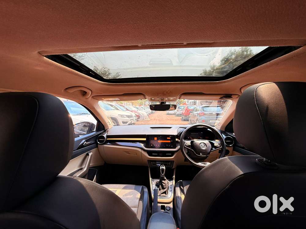 Skoda Slavia 1.0 Tsi Style At, 2022, Petrol