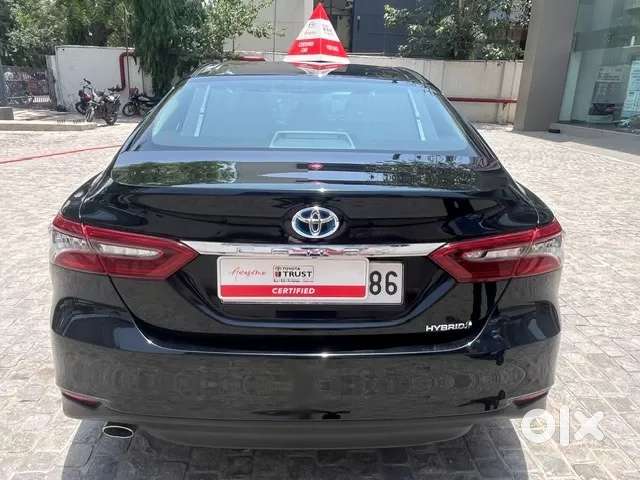 Toyota Camry Hybrid, 2023, Petrol