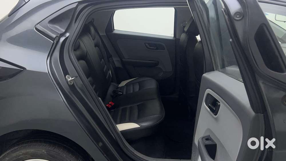 Tata Altroz 1.2 Xt, 2020, Petrol