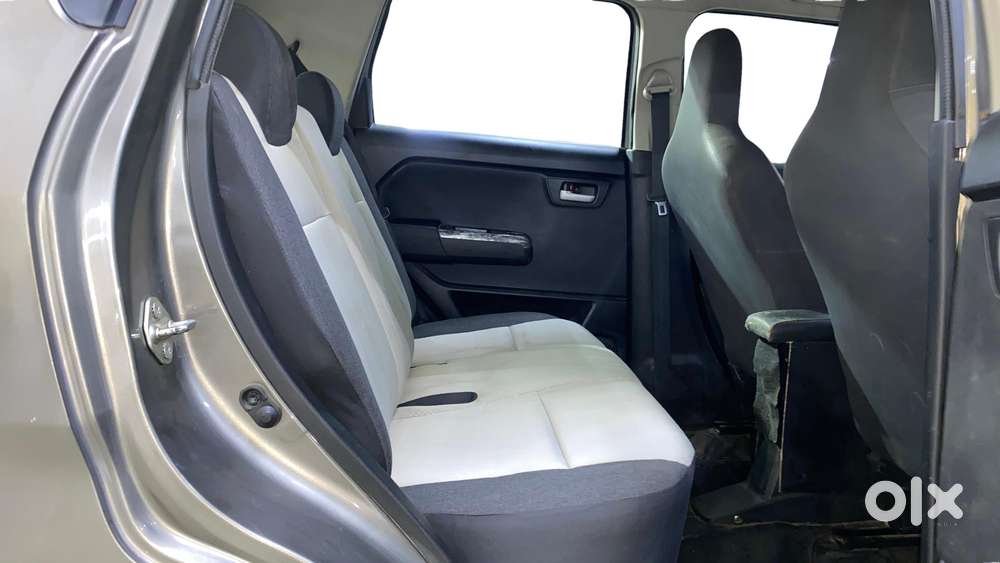 Maruti Suzuki Wagon R Vxi 1.0, 2022, Petrol
