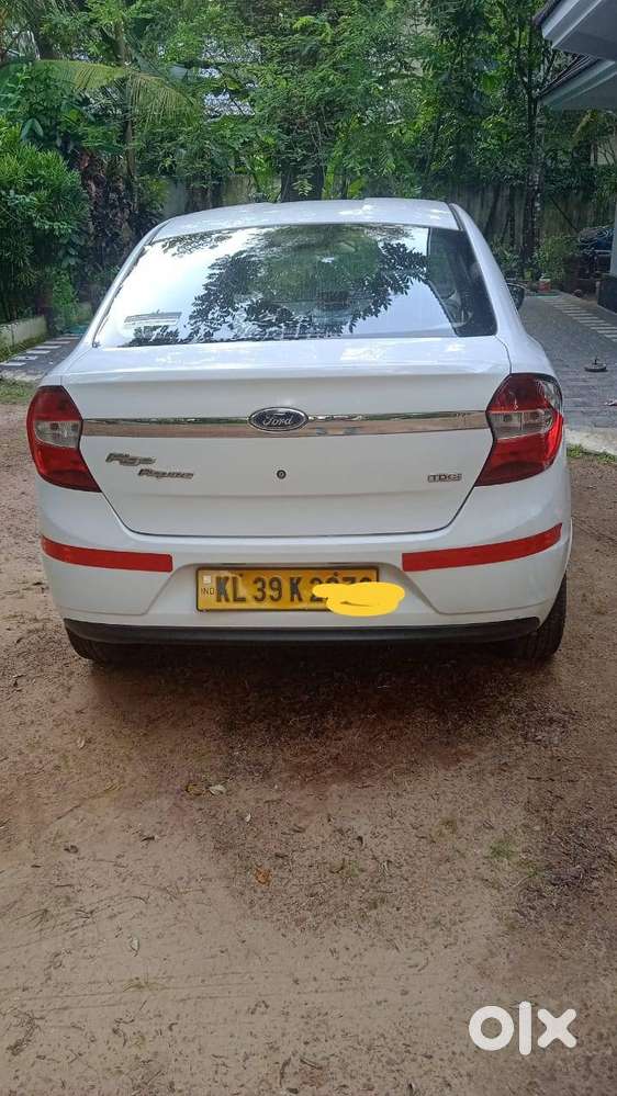 Taxi Car Maintained In Good Condition (company Service For Sale)