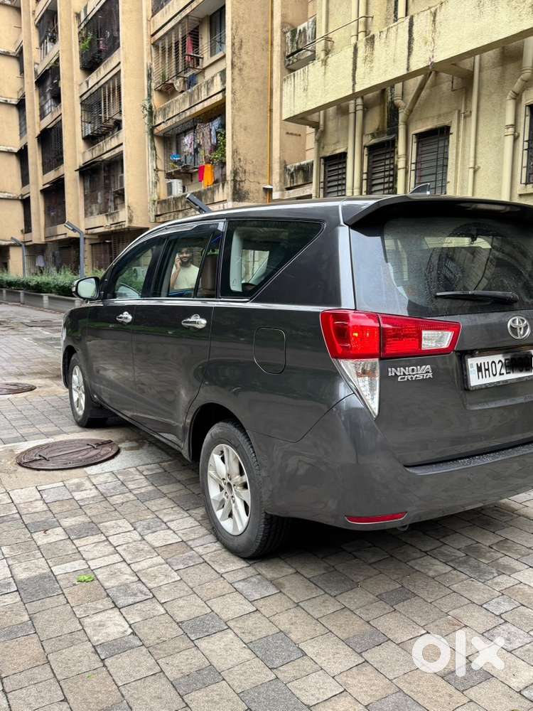 Toyota Innova Crysta 2017 2.8z Automatic