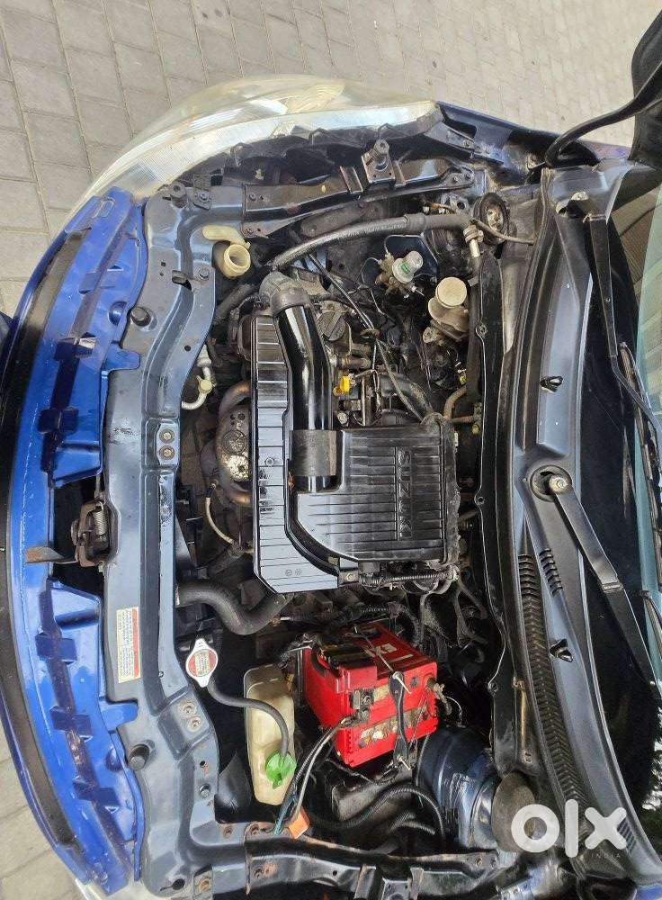 Maruti Suzuki Swift 2011-2014 Lxi, 2012, Petrol