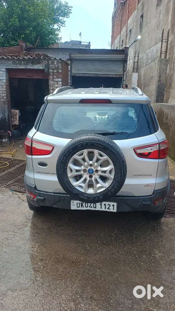 Ford Ecosport Titinum 20+ Average