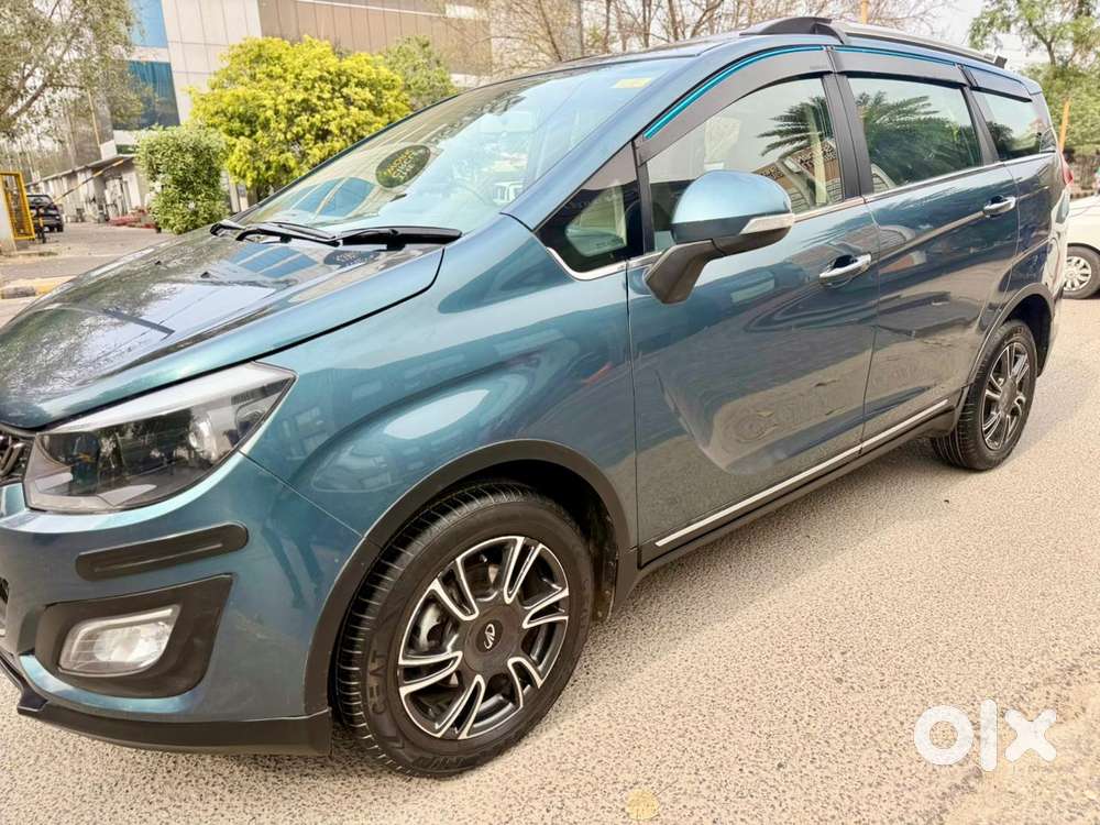 Mahindra Marazzo M8, 2019, Diesel