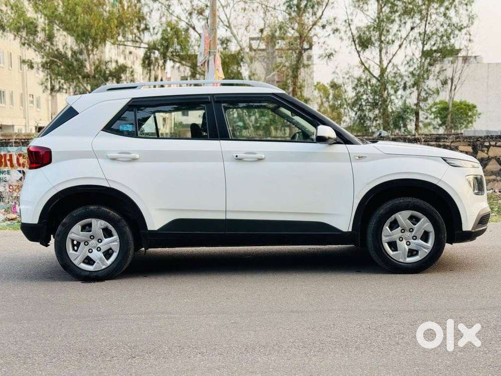 Hyundai Venue S At Turbo Gdi Petrol, 2021, Petrol