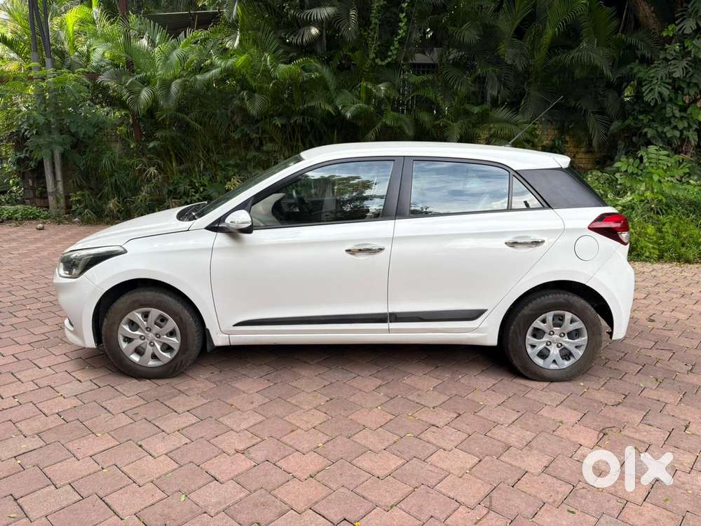 Hyundai I20 Sportz 1.2 Bs-iv, 2015, Petrol