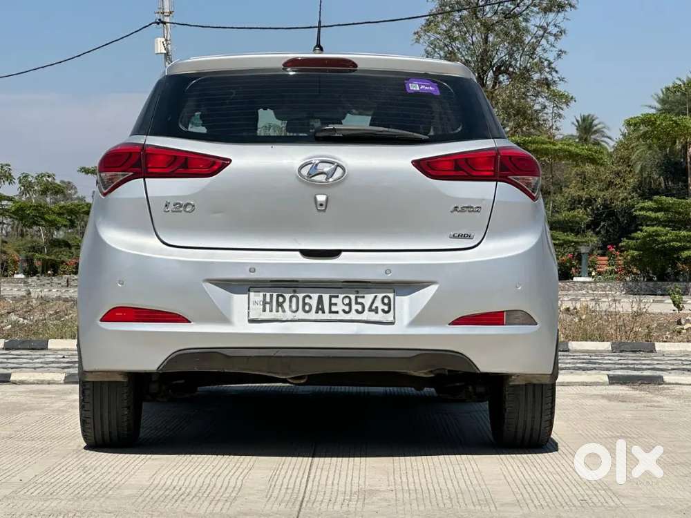 Bahut Badhiya Gadi Hai Pese Ke Dikat Ki Pareshani H