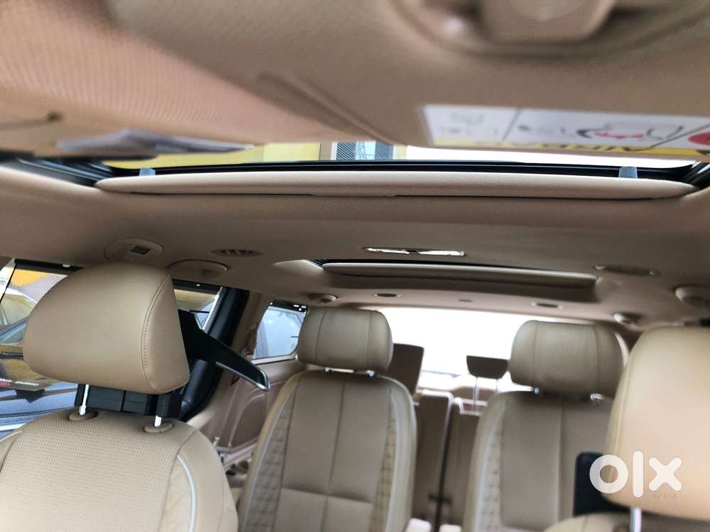 Kia Carnival Limousine Plus 7 Str, 2022, Diesel