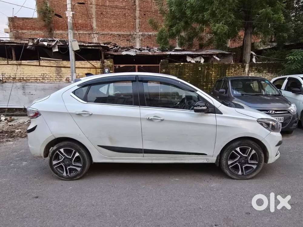 Tata Tigor 1.2 Revotron Xz Plus Leatherette Dual Tone, 2020, Petrol