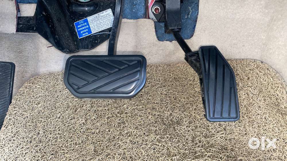 Maruti Suzuki Swift Dzire Amt Vxi, 2018, Petrol