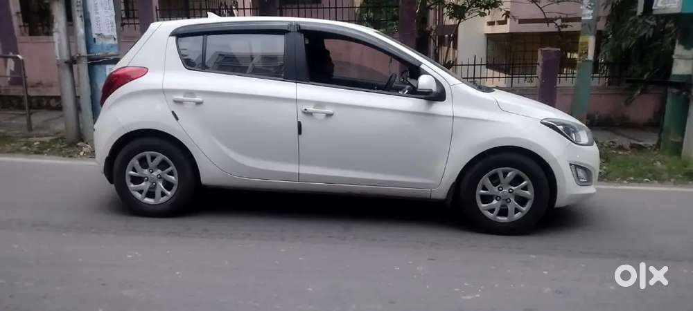 Hyundai I20 2013 Petrol 91600 Km Driven