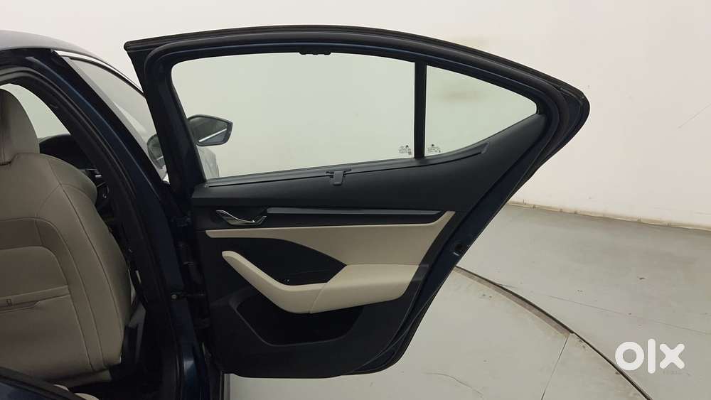 Skoda Octavia 2.0 Tdi At L K, 2021, Petrol