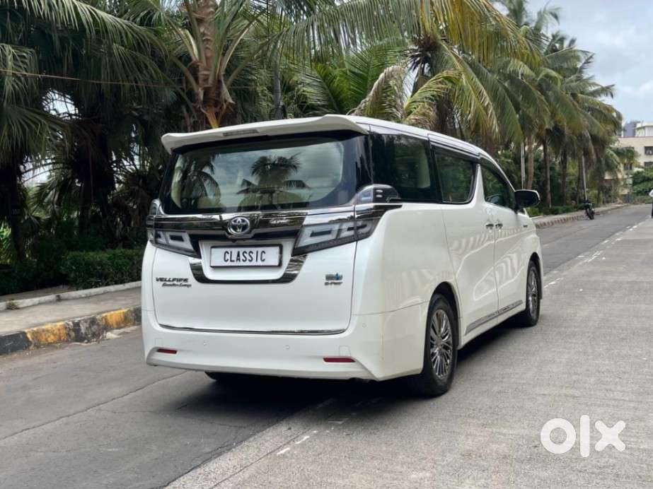 Toyota Vellfire Vip &ndash; Executive Lounge, 2023, Petrol