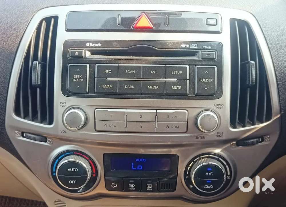 Hyundai I20 Sportz 2012