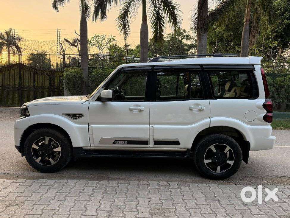 Mahindra Scorpio Classic 2.2 S 11 Mt 7 Cc, 2023, Diesel