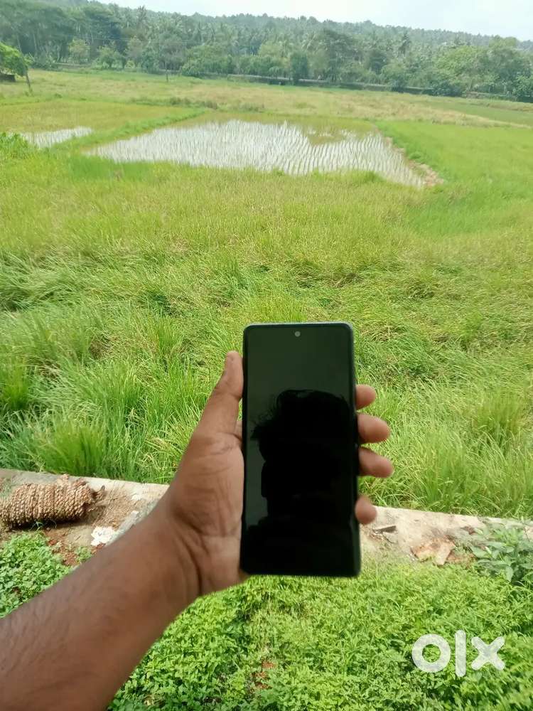 SAMSUNG GALAXY S20FE 5G