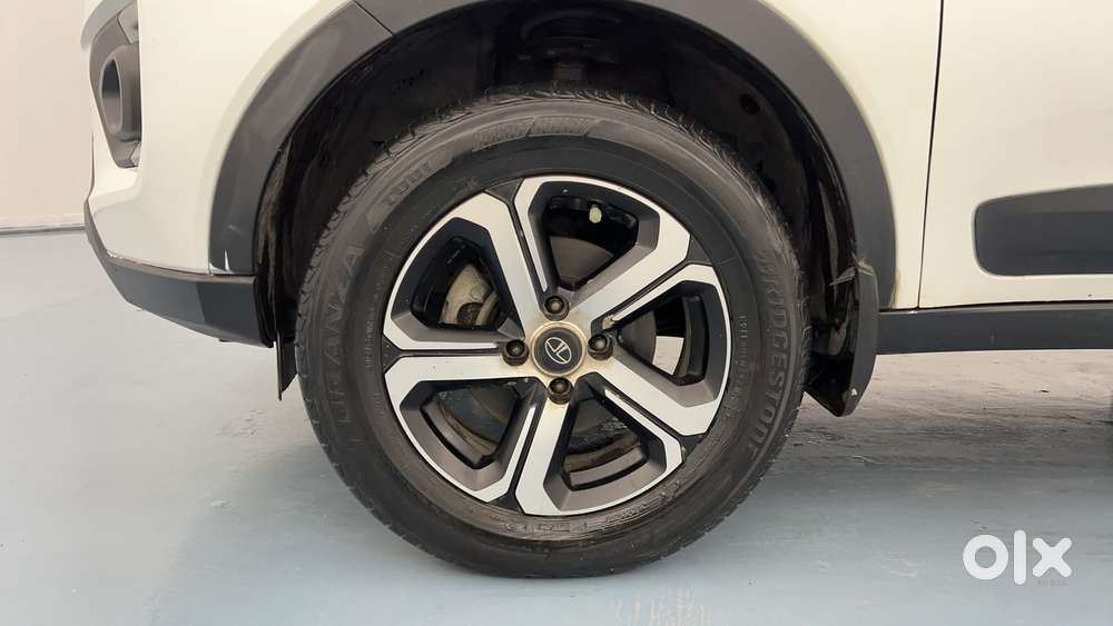 Tata Nexon 1.2 Revotron Xz Plus Premium, 2022, Petrol