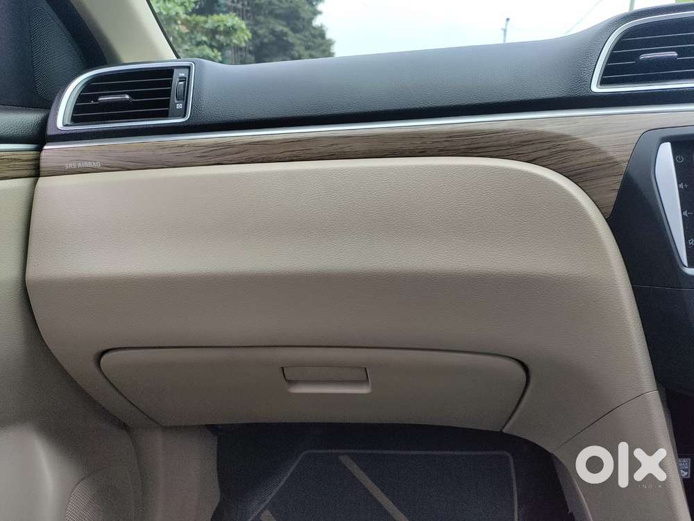 Maruti Suzuki Ciaz 1.5 Alpha Shvs Mt, 2024