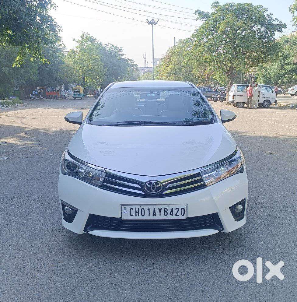 Toyota Corolla Altis 2013-2017 Vl At, 2014, Petrol